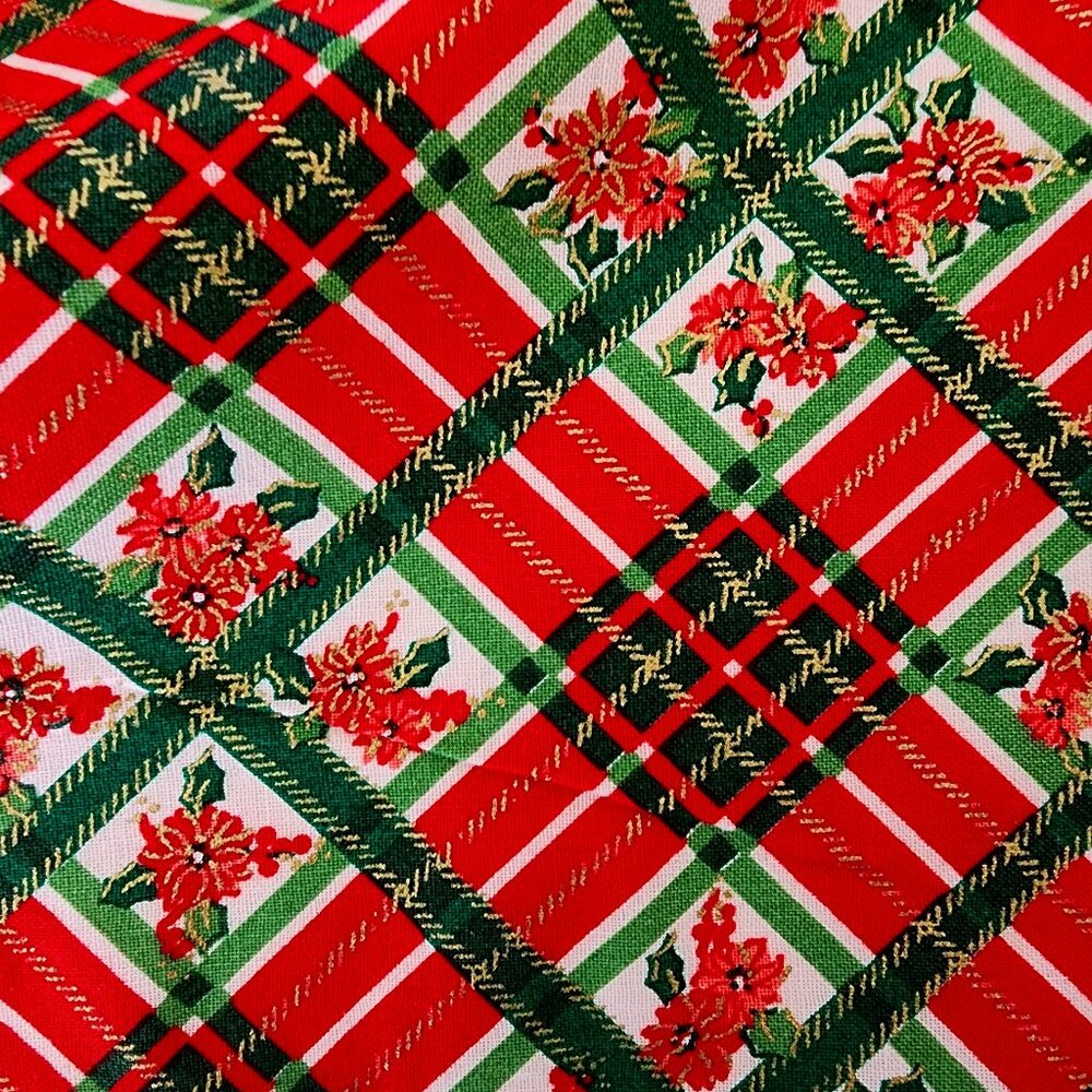 Christmas Red Green Plaid Floral Cotton Holiday Print Vintage Material - 72 x 42